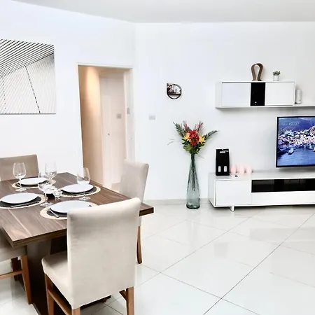 Apartment Perfect *